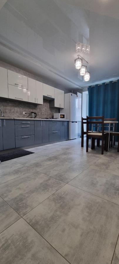 Затишна Двокімнатна Квартира Ternopil Exteriör bild